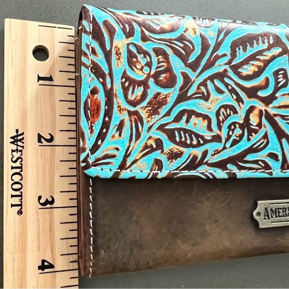 American Bison Western Floral Embossed Leather Wallet Brown Turquoise NWT - Picture 9 of 10